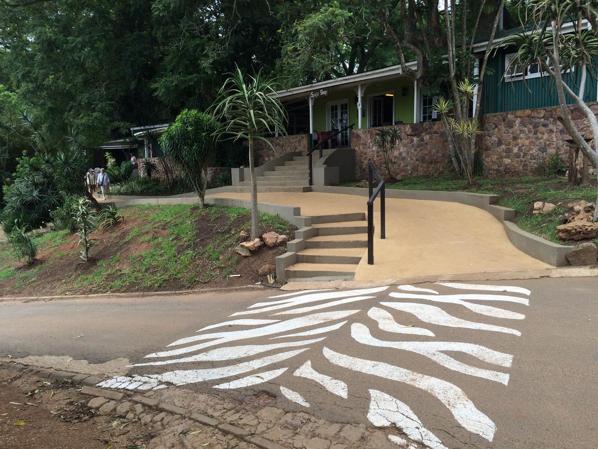 Vila Phezulu Safari Park Botha's Hill Exteriér fotografie